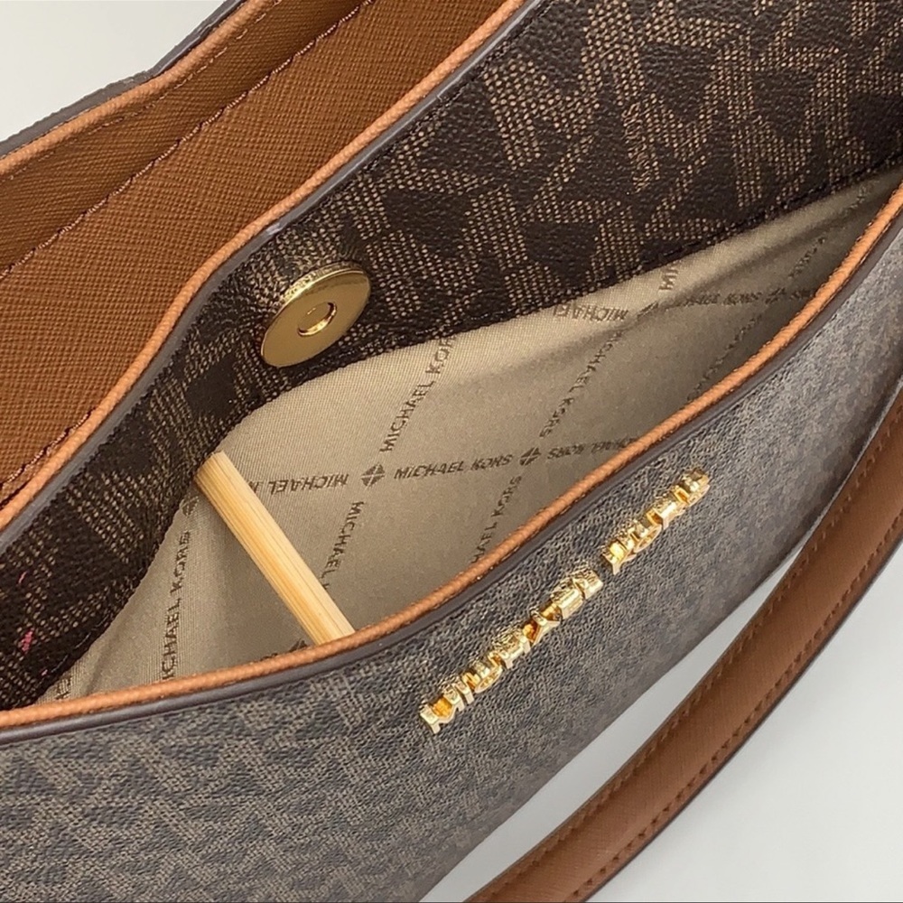 MICHAEL KORS LG XCHAIN SHOULDER TOTE & WALLET-WRISTLET-PHONE CASE 2 pieces SET - Picture 6 of 16